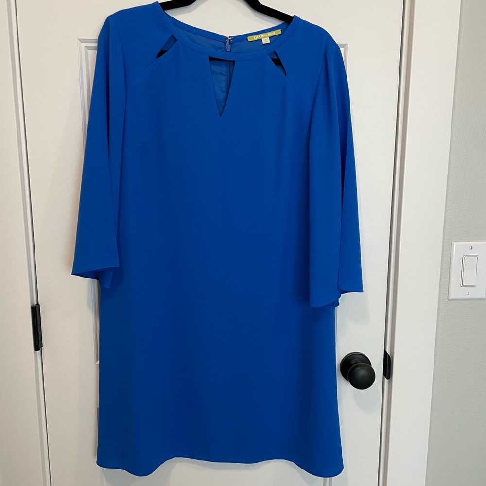 Gianni Bini shift dress with cutout detail at neck.